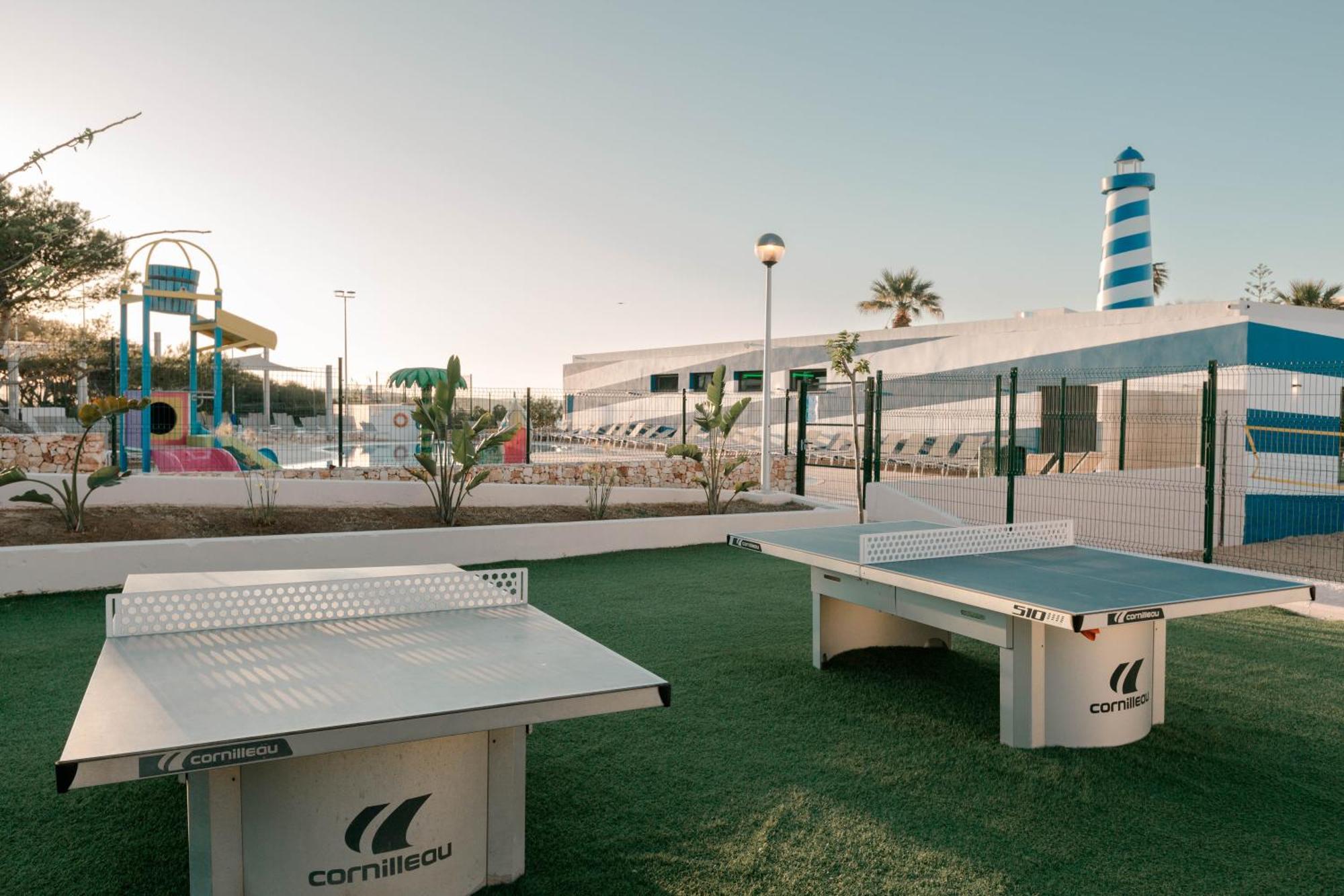 Club Hotel Aguamarina Arenal d'en Castell Exteriör bild